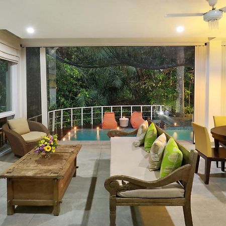 Waterfall Villa Ubud Esterno foto