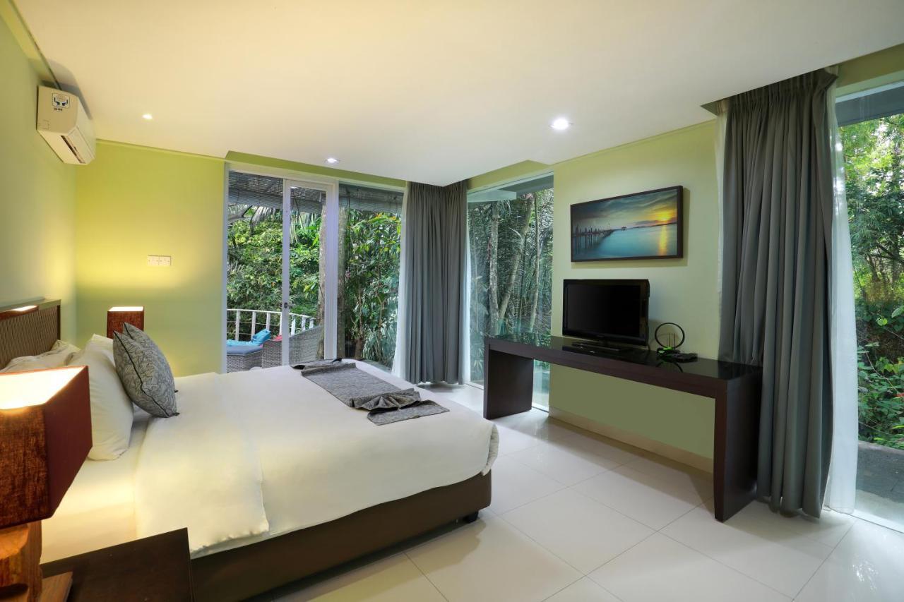 Waterfall Villa Ubud Esterno foto